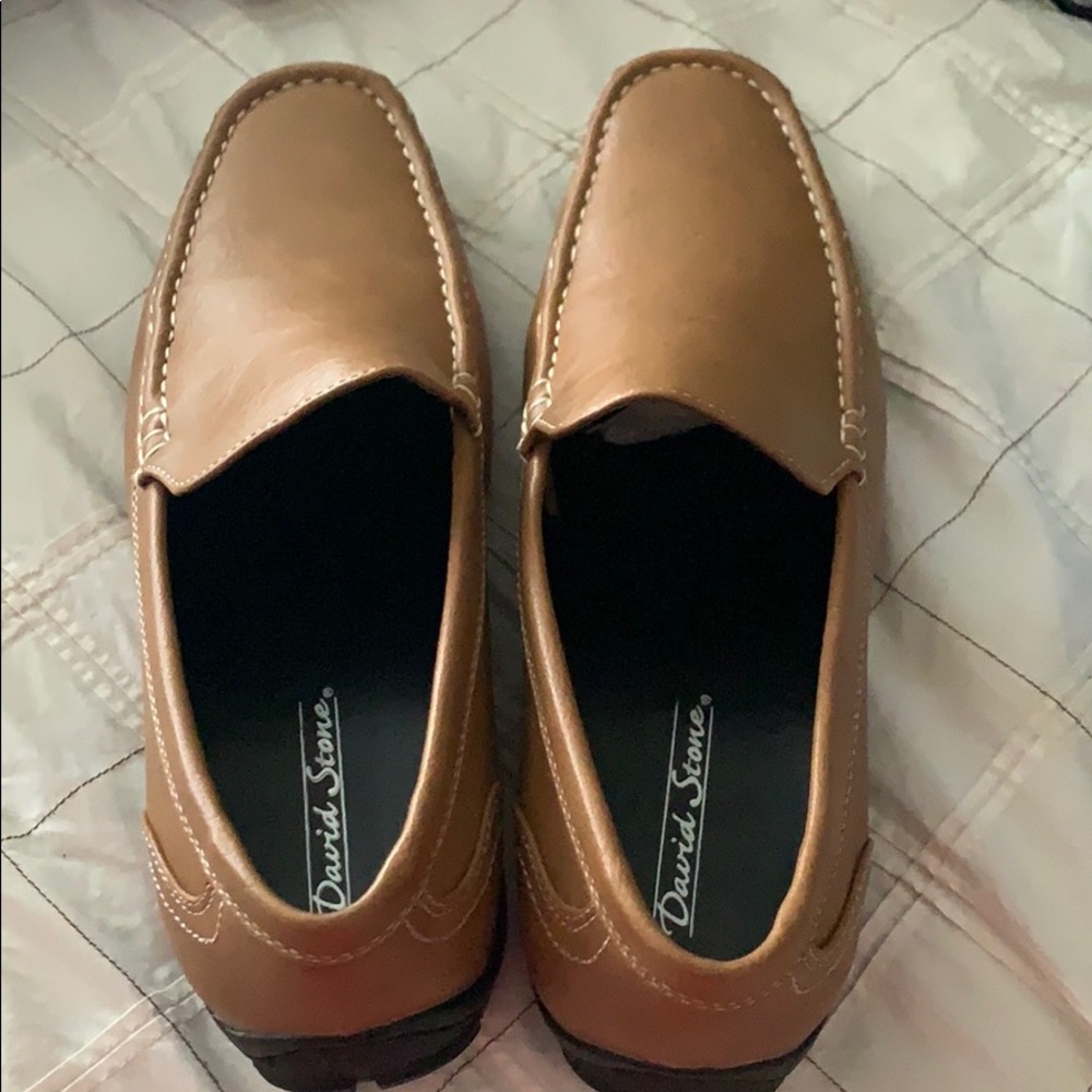 Tan dress shoes